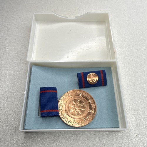Ddr medaille für treue - medaille, „für