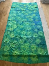 Schöner Seidenstoff, 237 cm x