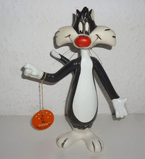 R. DAKIN / FIGUR / LOONEY