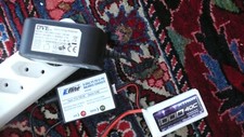 E-flite 0,8A 3S LiPo-Ladegerät mit E-flite EFLC4000 230 V Netzteil