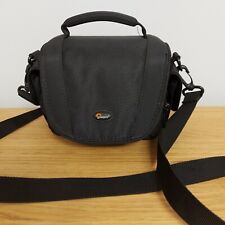 Lowepro Kameratasche Fototasche mit Tragegurt schwarz Edit 110