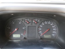 VW T4 Transporter Tacho Tachometer Kombiinstrument 7D0920800B 2.5 TDI 284.000km
