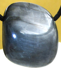 KATZENAUGE   Trommelstein