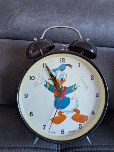 Disney donald duck - duck, digi-tech
