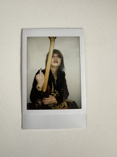 Cheki iza razor jrock visual - cheki,