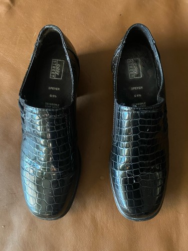 Easy street sneaker - easy,