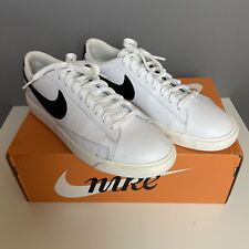 NIKE Blazer Low Leather Herren Gr.42 -8,5 White/Black-Sail - Original Karton