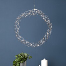 LED Lichtkranz Draht Fenster