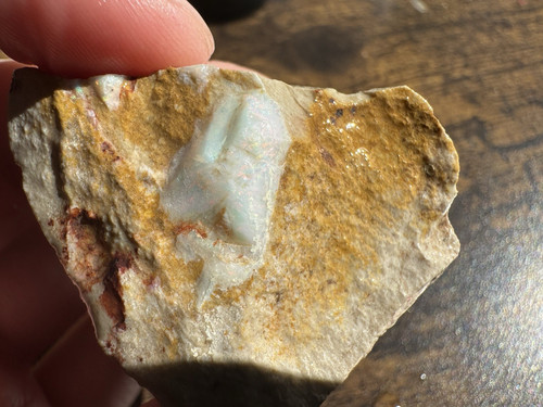 Andamooka seam opal - opal, specimen