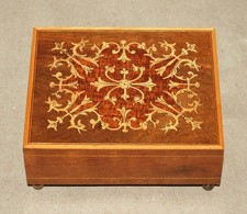 Reuge Spieluhr Holz Schatulle Strauss Schatzwalzer / Gipsy Baron Waltz / Tsigane