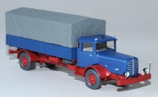 Wiking Umbau aus 843, Büssing-NAG Lkw, hohe Plane, Neulackierung, Einzelstück