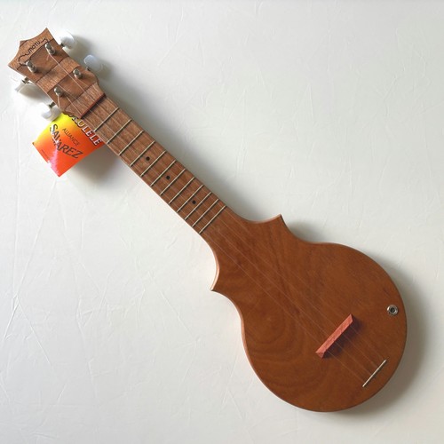 Motu soprano solid body - -,