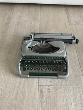 DDR Reiseschreibmaschine Schreibmaschine Groma Kolibri Koffer Büro Empfang 1954