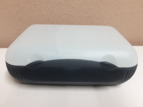 Tupperware sandwchbox - sandwchbox, /