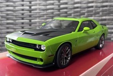1:18 Dodge Challenger Hellcat