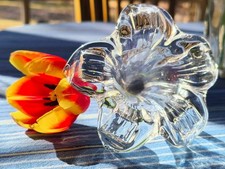 wunderschöne große Glasblume