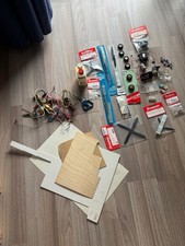 Konvolut Flugmodellbau, Luftschrauben, Räder, Motor, Getriebe