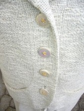 VALENTINO Boutique, Kostüm (