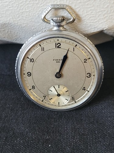 Mechanische taschenuhr first - mechanische,