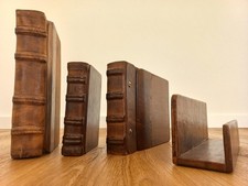 Arte Medici Leder-Set – Handarbeit Ganzleder – Buchhüllen & Notizbuch | Unikate!