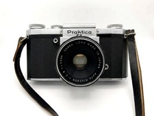 Praktica FX mit Lichtschacht +