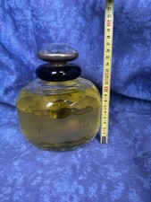 yves saint laurent Paris