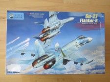 Kitty Hawk 80163, Su-27 Flanker B, 1:48