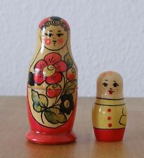 Matroschka, Matrjoschka, Babuschka, Matrioschka! Russische Holzpuppen. 2 Puppen