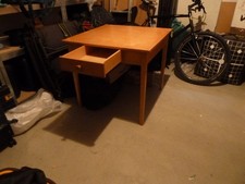 Tisch mit Schublade Buche