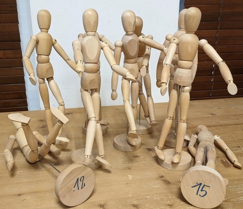 Gliederpuppe holzfigur - gliederpuppe,