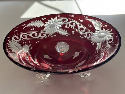 Alte kleine glasschale auf - alte,