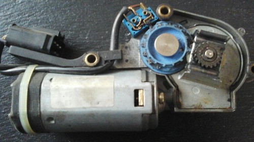 Schiebedach motor 1378645 - motor,