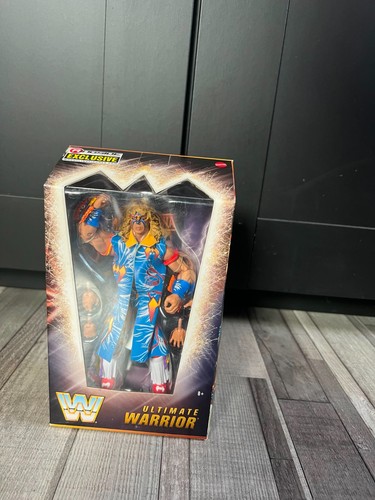 Wwe elite ringside - ringside, exclusive