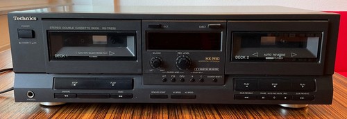 Technics double cassette deck - double,