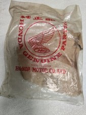 Honda CB 750 Four F1 original Auspuffhalter NOS 18312 392 000
