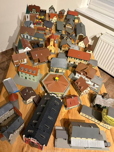 Modellbahnhäuser konvolut - h0,