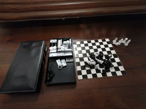 Vintage mini spiele - mini, spiele-set