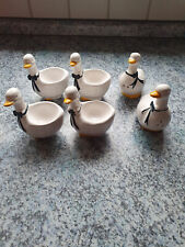 4 Eierbecher Enten  und Salz Pfeffer Streuer