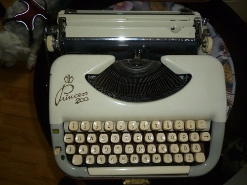 Ddr reiseschreibmaschine marke - ddr,