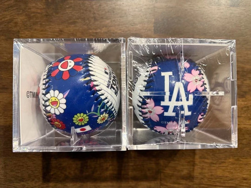 Takashi murakami mlb - murakami,