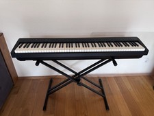 Roland FP-30X-Digital-Stagepiano - Schwarz inkl. Stand und Zubehör