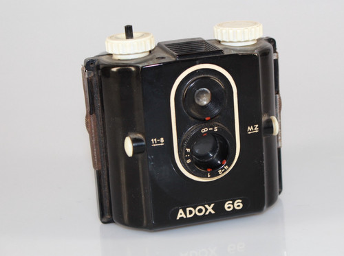 Adox rollfilmkamera box - 66,