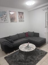 Couch Zu Verkaufen400€VB. Nicht Raucher Wohnung. Schlaffunktion. 4 Kissen Dazu. 