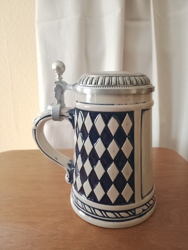 Antiker bierkrug steinzeug mit - bierkrug,