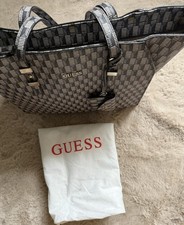 Damenhandtasche Guess sehr gut