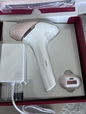 PHILIPS Lumea IPL 9900 Series