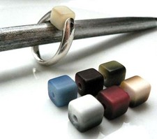 EIN Polaris Kunststoff Würfel