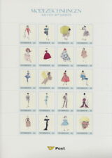 ÖSTERREICH - PERSONALISIERTER BOGEN - MODEZEICHNUNGEN AUS DEN 50ER JAHREN **