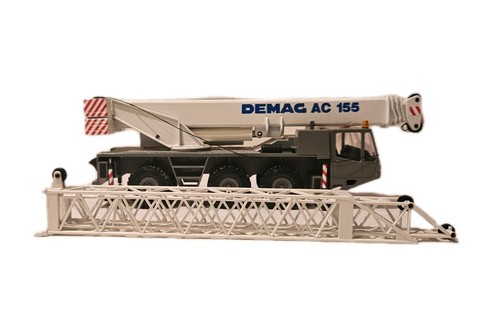Conrad teleskopkran demag - 1:50,