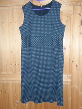 Kleid Etuikleid schwarz kariert, ärmellos, von m.i.m., Gr- 46